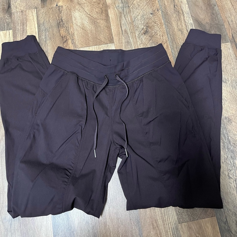 Lulu dance studio joggers